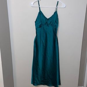 Emerald Green Dress (Size Xtra -Small)